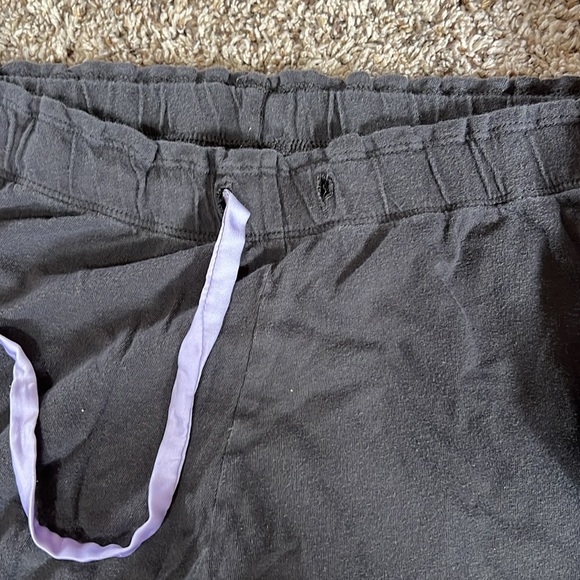 Victoria secret pajamas - Picture 5 of 6